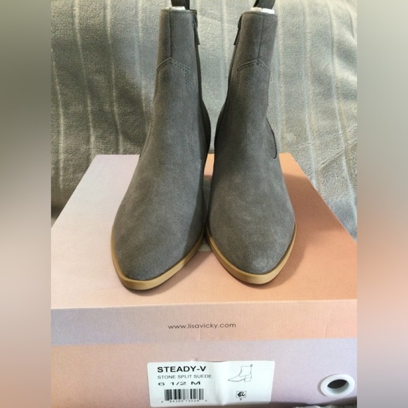 Lisa Vicky Steady Western Stone Pointed Toe Bootie - Picture 3 of 12